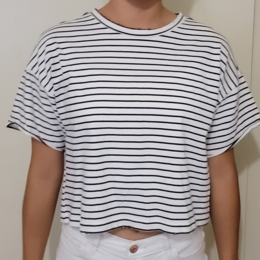 Forever 21 boyfriend design top, striped black and white, size S